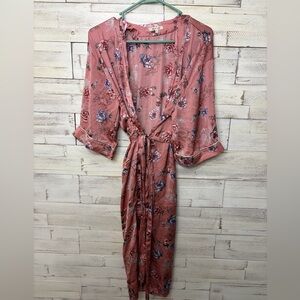 Bleuh Ciel Floral Kimono Robe - Pink lightweight size large